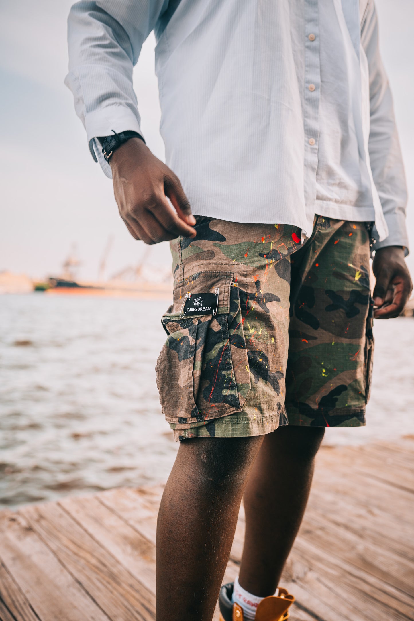 PAINT THERAPY CAMOUFLAGE SHORTS